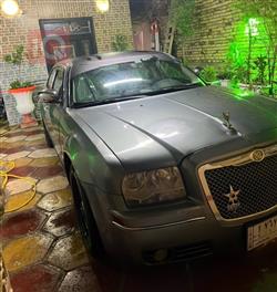 کرایسلەر 300